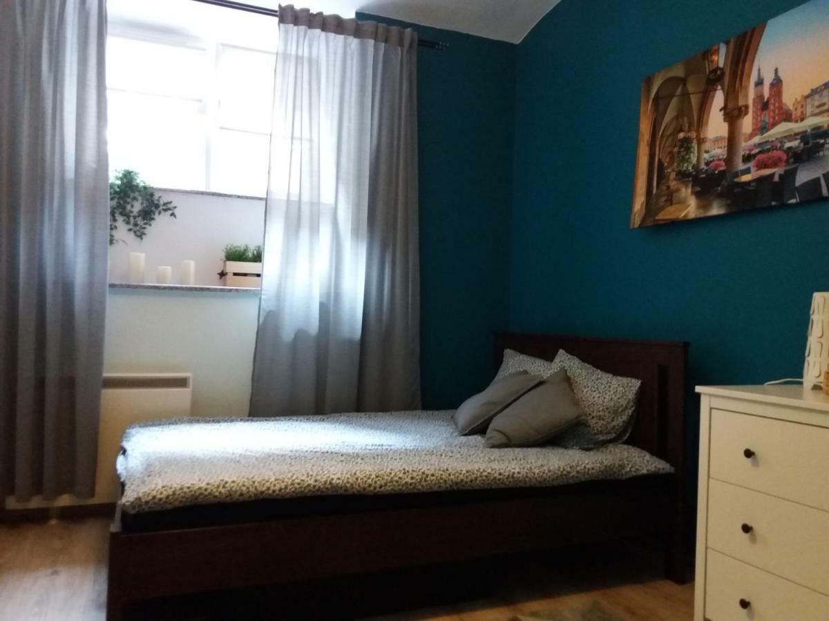 Klimatyczny Apartament Daire Krasków Dış mekan fotoğraf