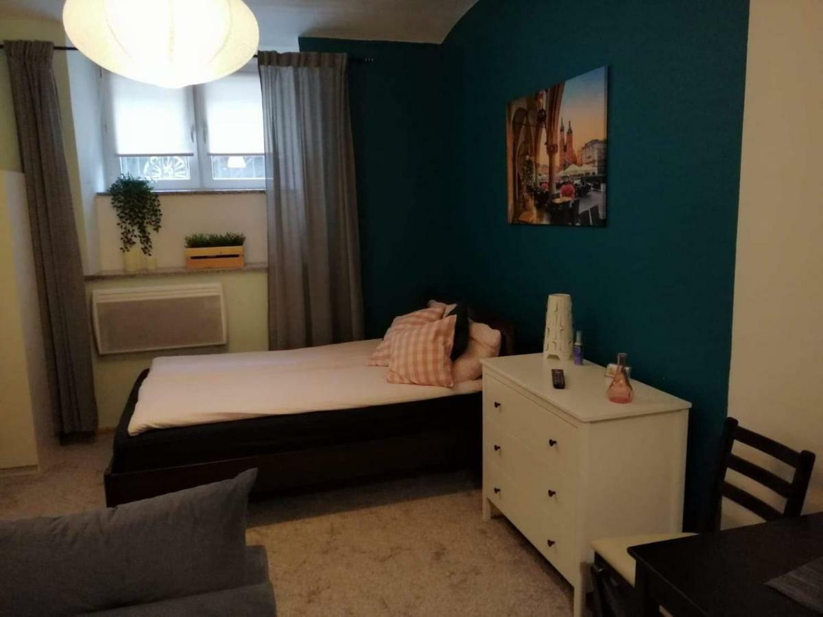 Klimatyczny Apartament Daire Krasków Dış mekan fotoğraf